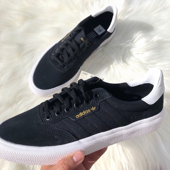 adidas Shoes - Adidas 3MC Sneakers